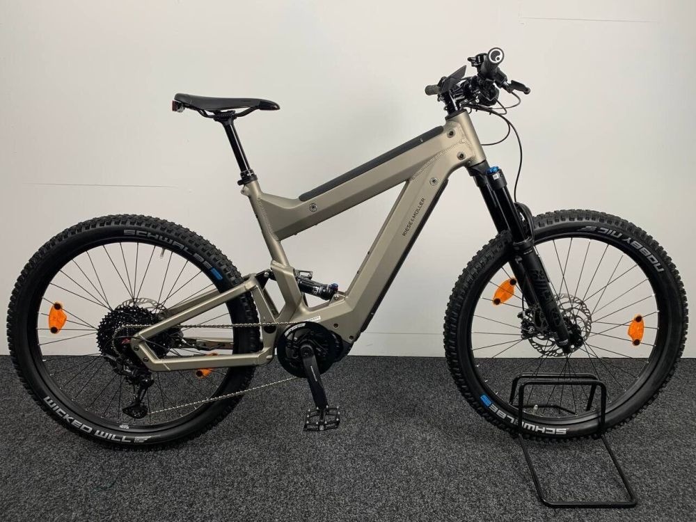 Riese &amp; Müller Superdelite Mountain Touring  E-Bike Elektro