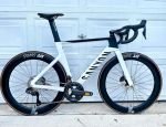 Produktbild 1 von 2023 Canyon Aeroad CF SLX 8 Disc Di2