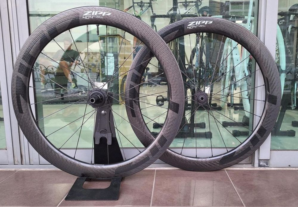 Zipp 404 NSW Carbon Tubeless Disc Brake Wheelset