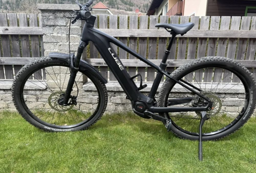 E-Bike Cube Reaction Hybrid Race (2025 gekauft)- 800 Wh Bosch Performance Line CX; Größe M - Top Zustand