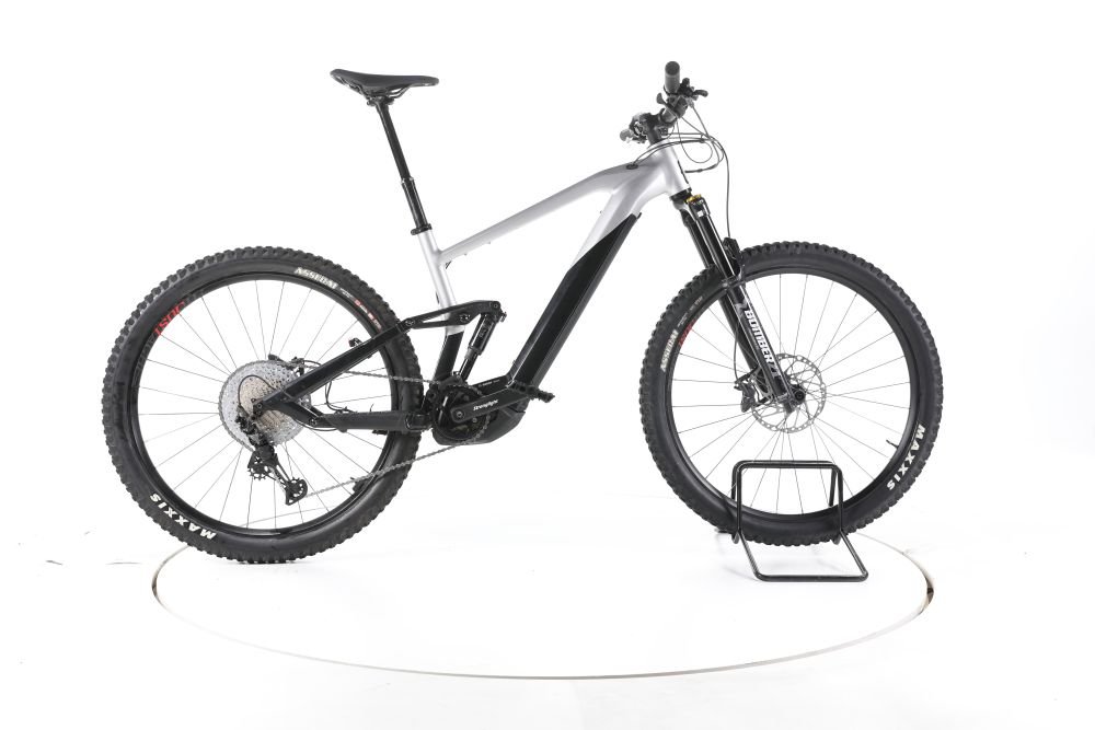 Moustache Bikes Trail 5 E-Bike Fully