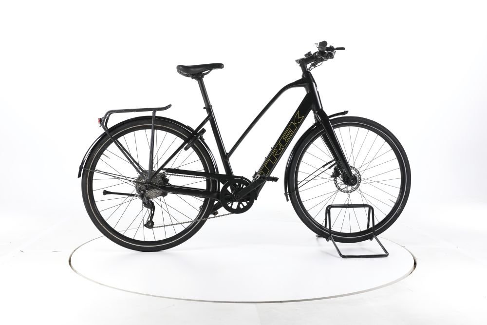 Trek FX+ 2 Stagger E-Bike