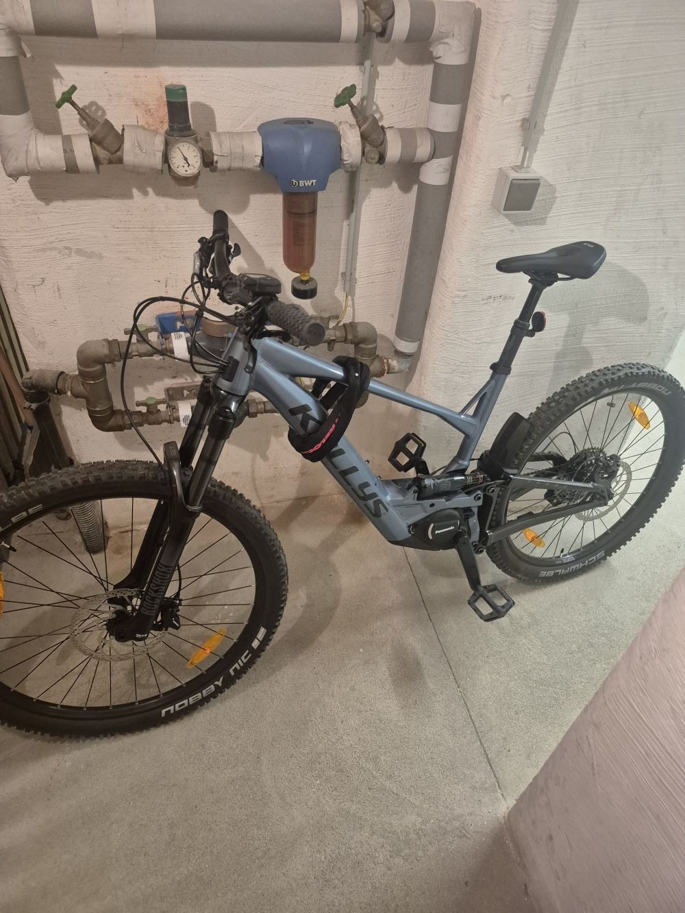 Kellys Theos R30 P – 725 Wh – 2025 – nur 150 km