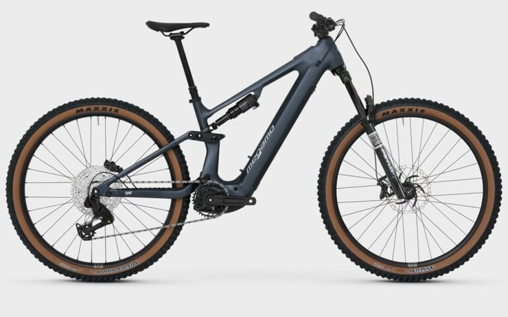 Megamo Ryal 10 M2 800 - black Rahmengröße: L