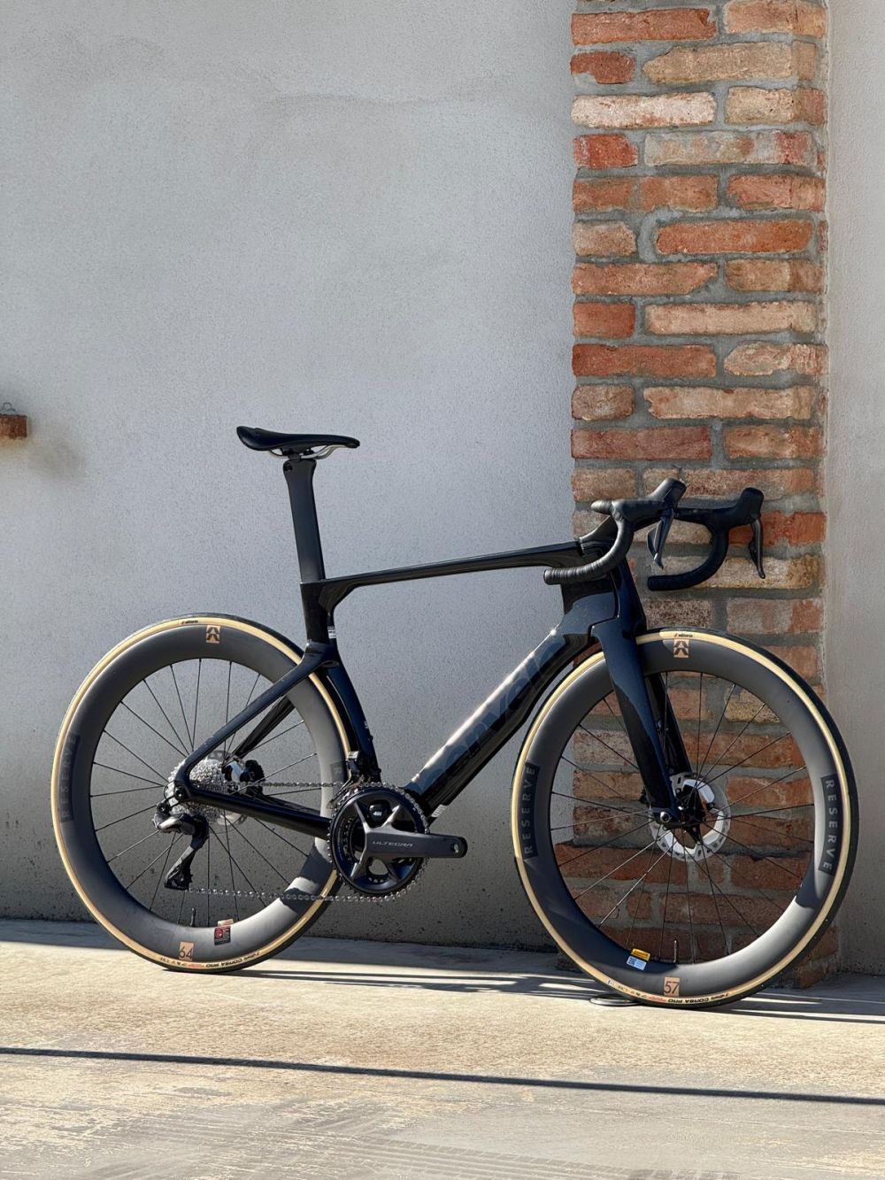 Neues Cervélo S5 Rennrad (Modelljahr 2026), Ultegra Di2 12-Gang, Carbon-Aero-Ausstattung, Größe 57/64 (Reservepreis)