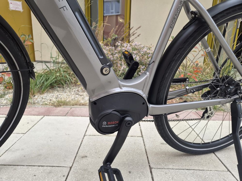 AKTION%Kalkhoff Endeavour 3.B Move Tiefeinsteiger Elektro Fahrrad Trekking City Fahrrad E-Bike Rad Damen